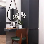 酒店 Xenia