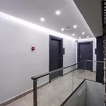 酒店 Xenia 3*