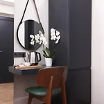 Xenia 酒店 3*
