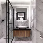 Xenia 酒店