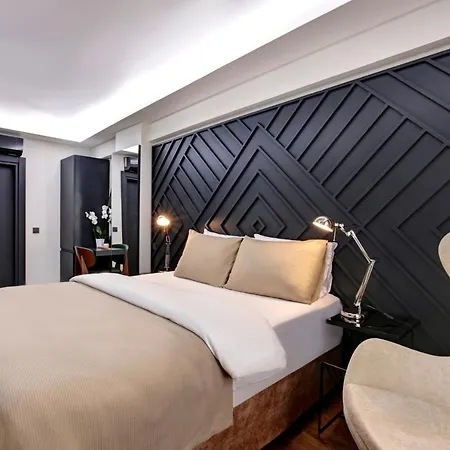 Xenia Hotel 3*