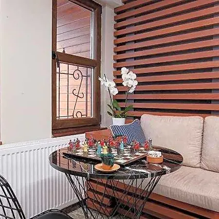 Xenia Hotel 3*