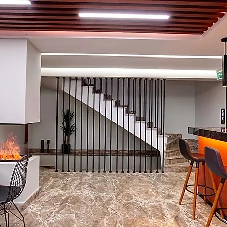 Xenia Hotel