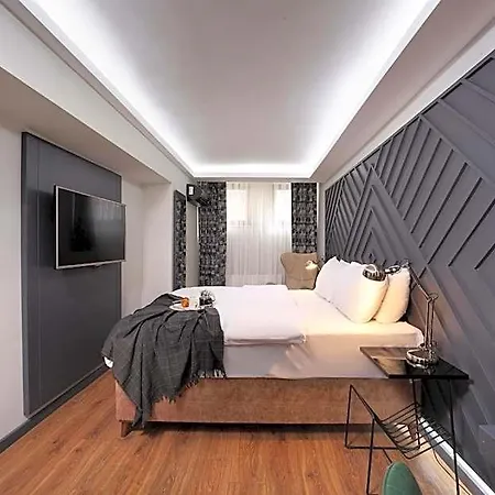 Xenia 3*
