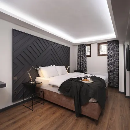 Hotel Xenia