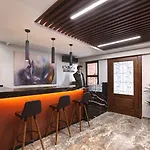 Xenia Hotel 3*